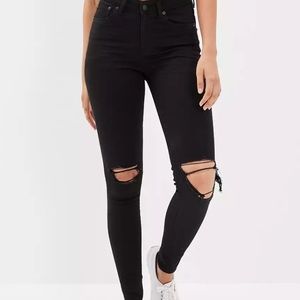 BRAND NEW American Eagle Women’s Jeans